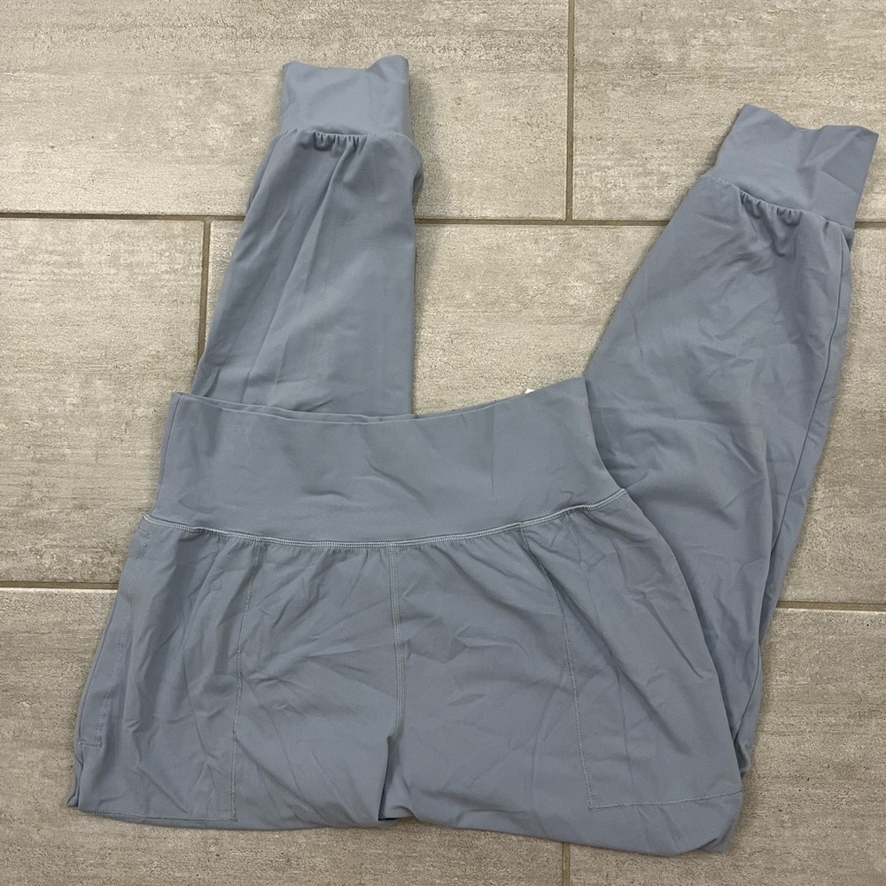 Athleta High-Rise Salutation Jogger